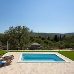 Вилла Villa Mara With Private Pool Near Sibenik *