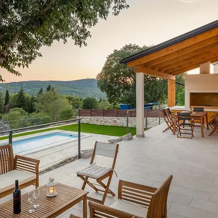 Villa Mara With Private Pool Near National Park Krka * Dubrava (Sibenik-Knin)