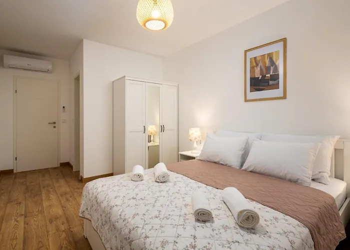 Mara Sibenik * Dubrava (Sibenik-Knin)